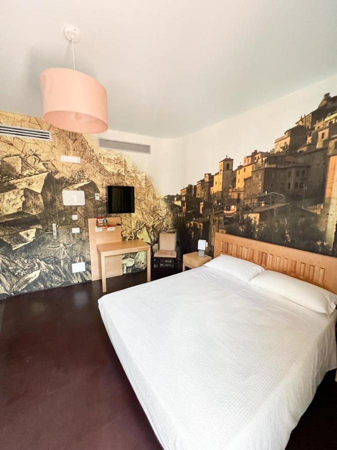 De Novo E D'Antico Hotel Cori Екстериор снимка