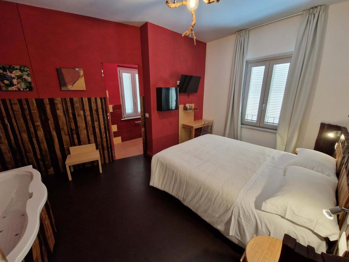De Novo E D'Antico Hotel Cori Екстериор снимка
